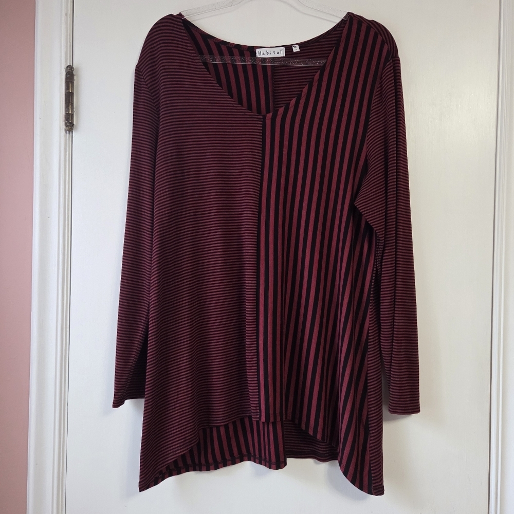 HABITAT Stripe Red Black Tunic Knit Large
